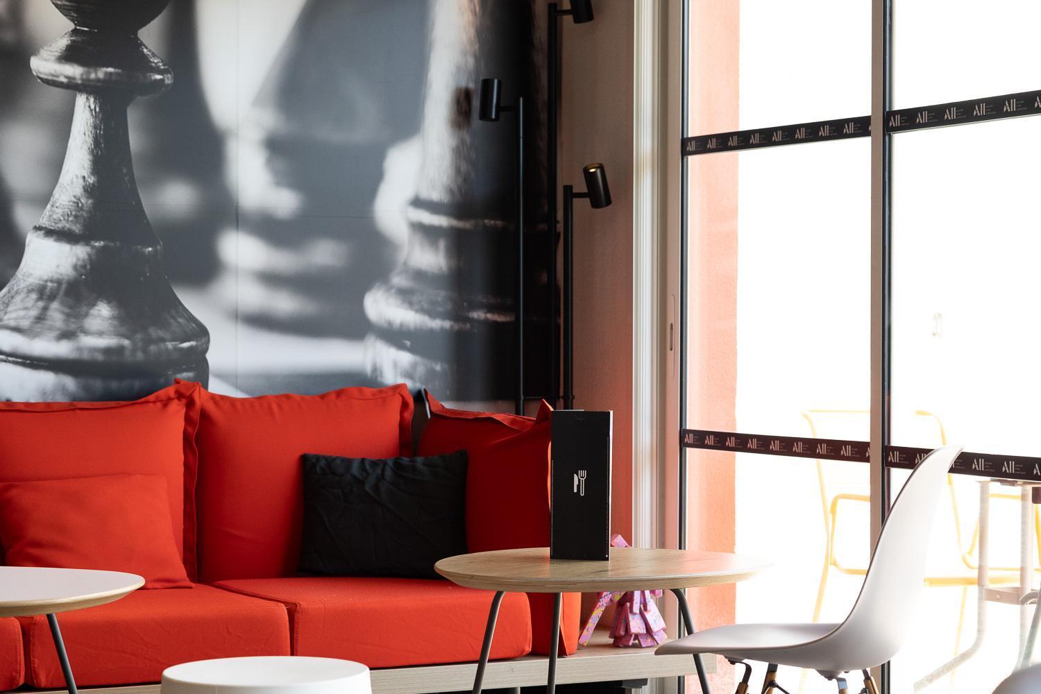 Ibis Sud Saint Charles