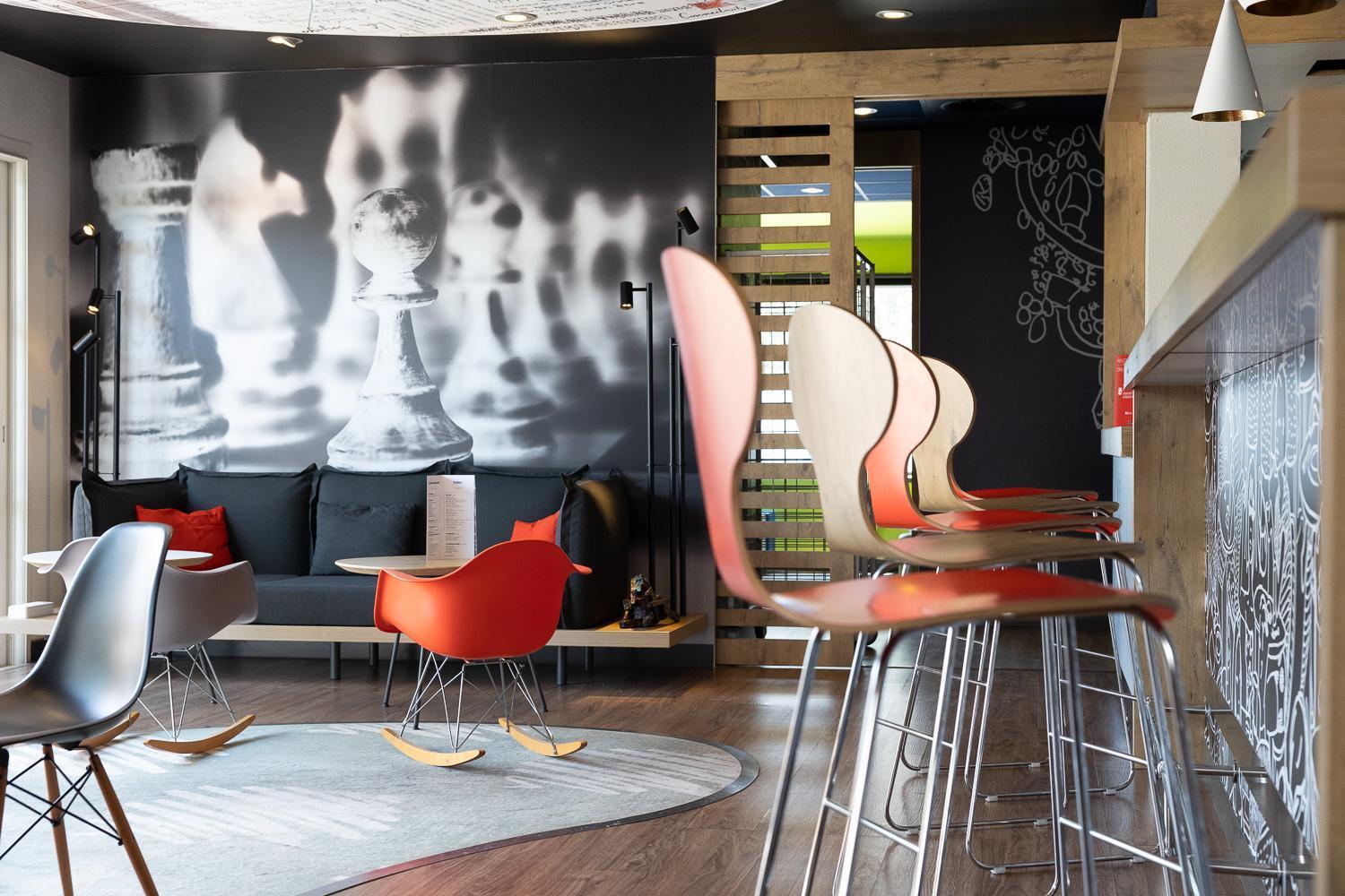 Ibis Sud Saint Charles