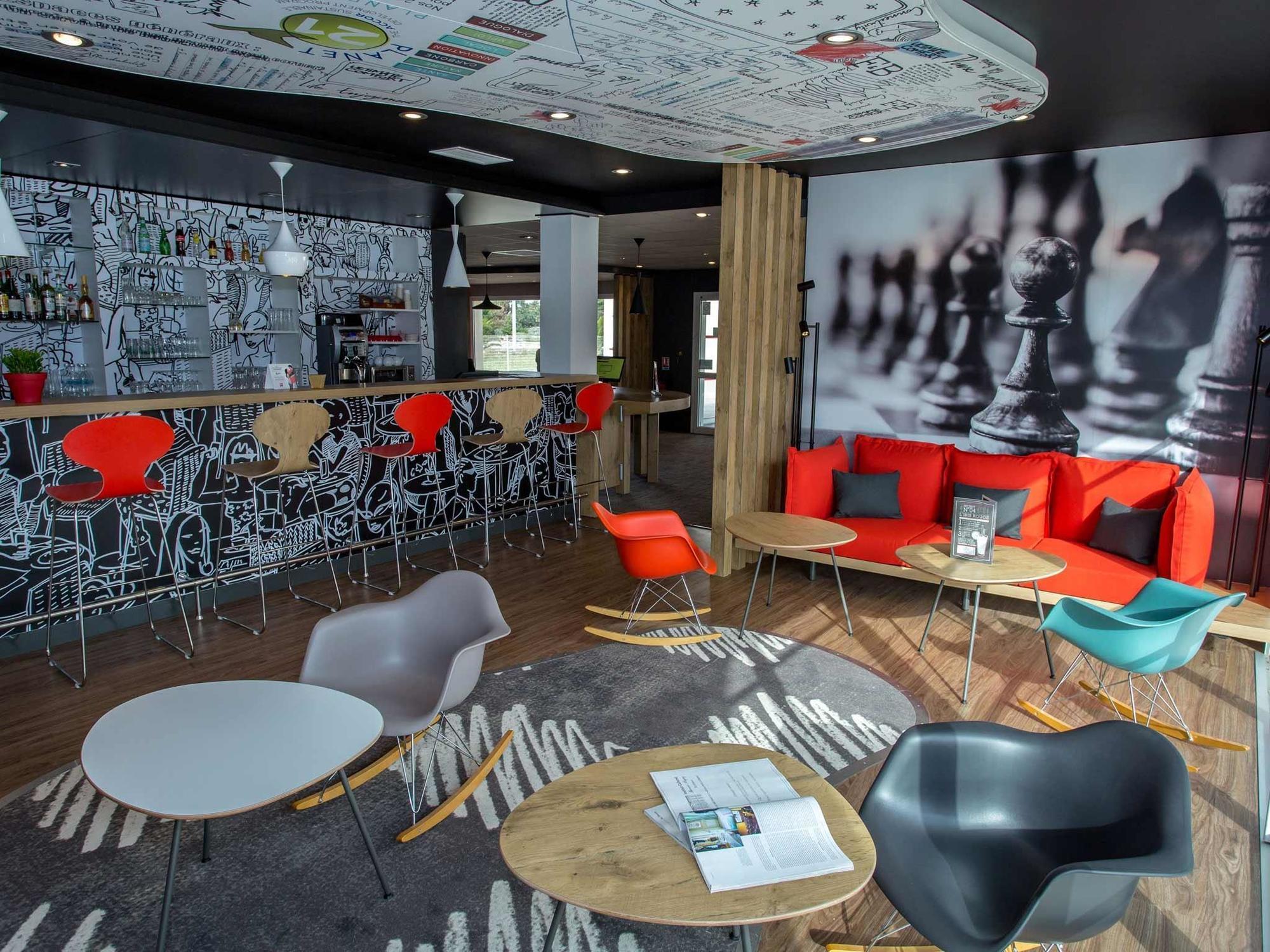 Ibis Sud Saint Charles